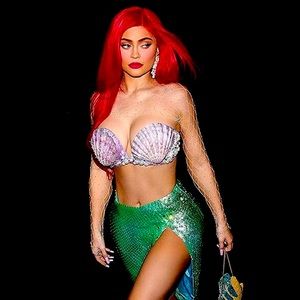 🎃🎃NEW- CUSTOM MADE- Kylie Jenner Insipred MERMAID HALLOWEEN COSTUME… 💖🧜🏼‍♀️
